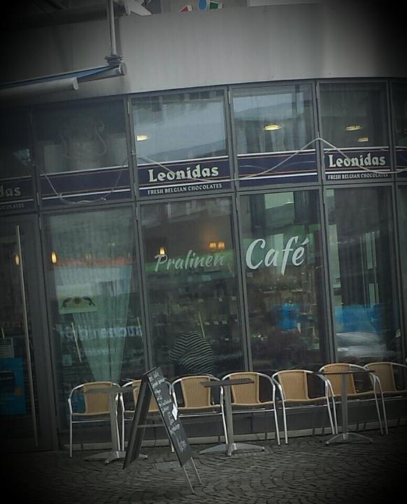 Leonidas Pralinen Café